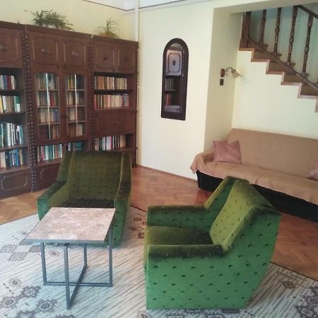 Orgona Vendeghaz Miskolc Apartment Exterior photo