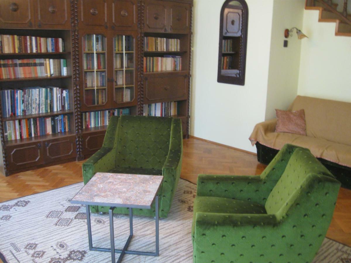 Orgona Vendeghaz Miskolc Apartment Exterior photo